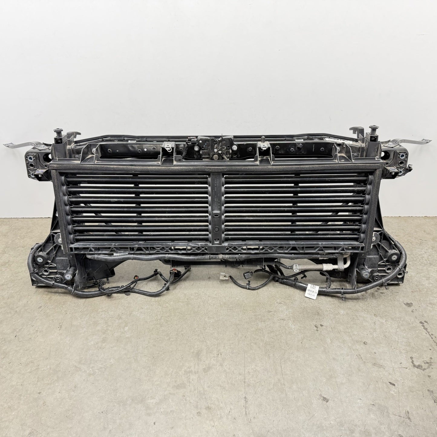19-24 Ram 4500 5500 6.7L Radiator Support W/ Radiator Shutter Fan Assembly OEM
