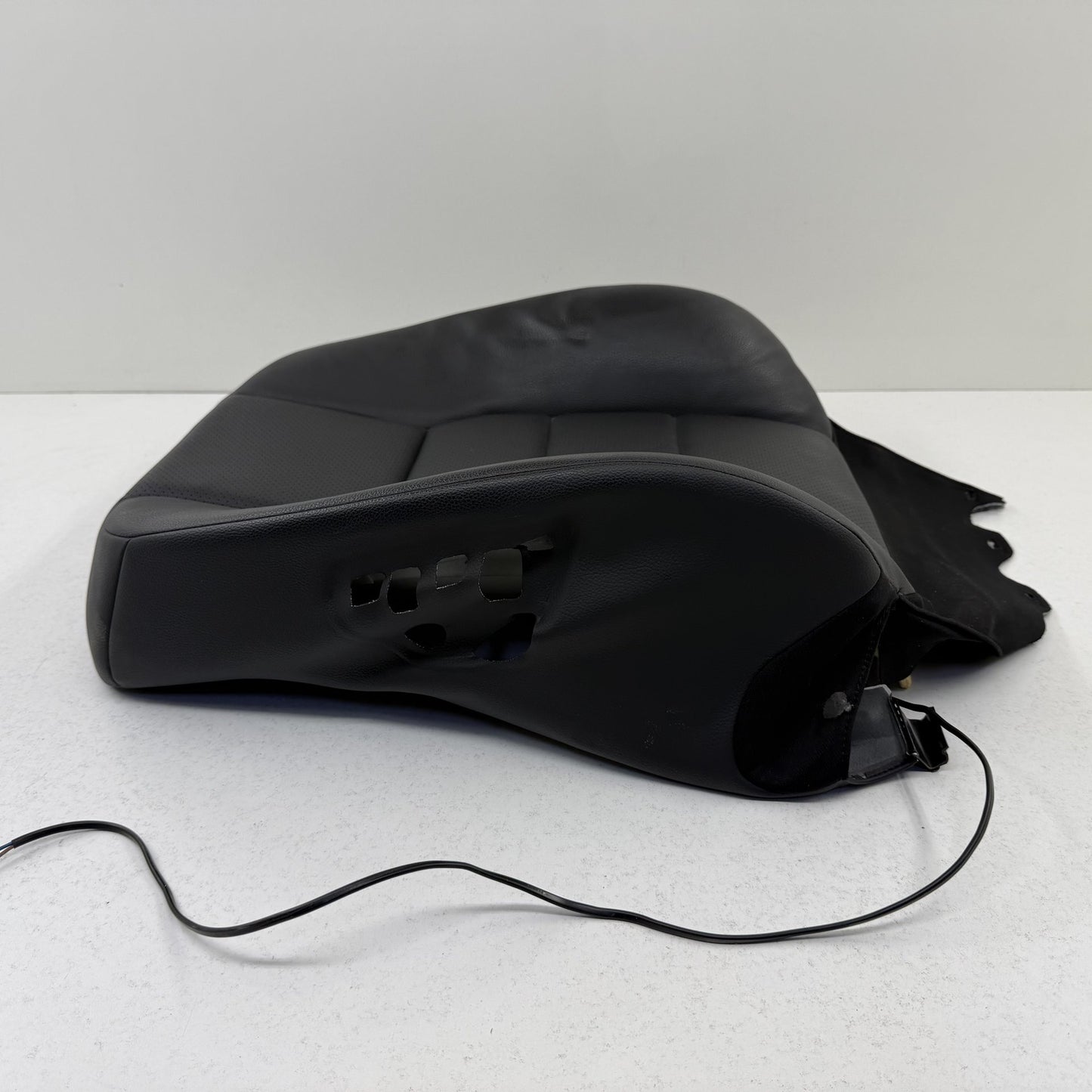 2008-2014 Mercedes-Benz C250 W204 Left Front Seat Upper Cushion Black OEM