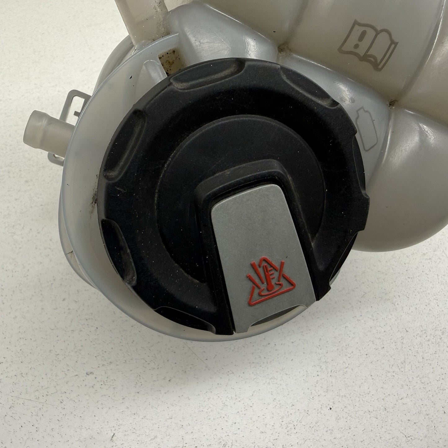 18-20 Audi S4 S5 RS5 Coolant Reservoir Overflow Expansion Tank Bottle OEM