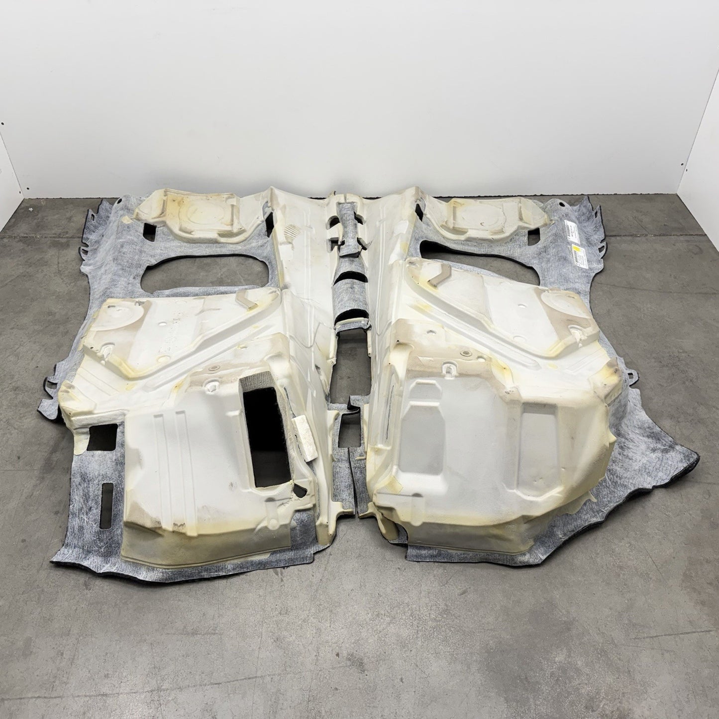 05-08 Porsche Boxster Cayman 987 Interior Floor Body Carpet 98755101104 OEM