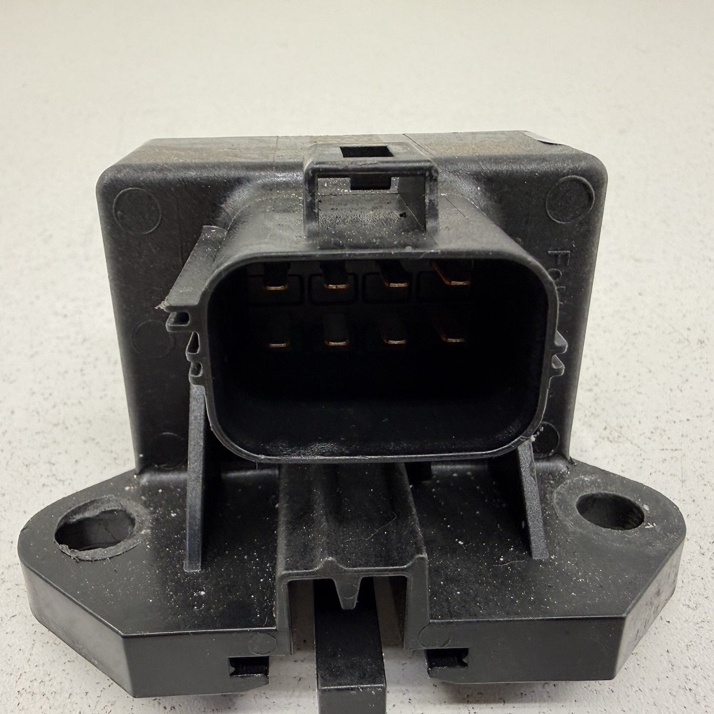 24-26 Ford Mustang GT Fuel Pump Control Module PR3A-9D370-BB OEM
