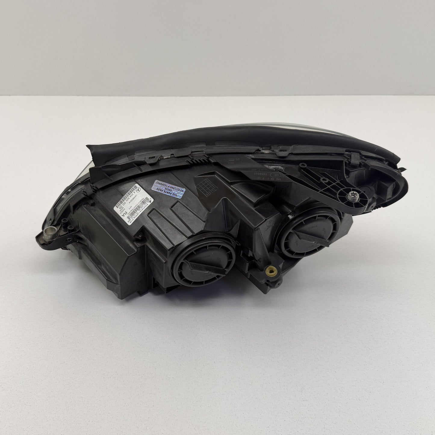 2012-2014 Mercedes C250 W204 Right Front Halogen Headlight Head Light Lamp OEM