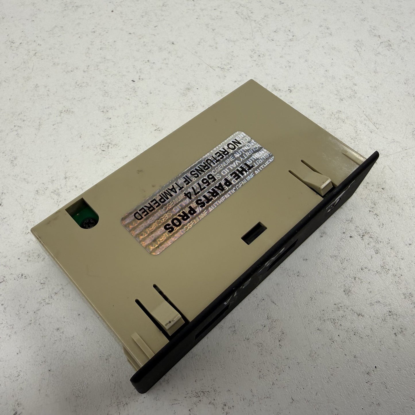 2022-2023 Subaru WRX Media Hub Dual USB Port AUX Auxiliary Jack 86257VC000 OEM