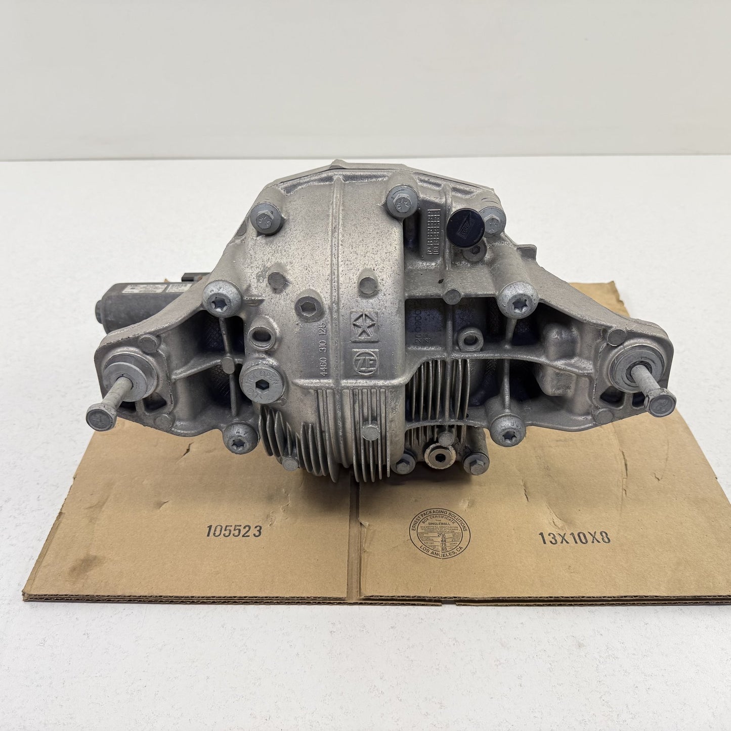 2018-2024 Dodge Durango SRT 392 6.4L Rear Differential Diff 3.70 Ratio OEM