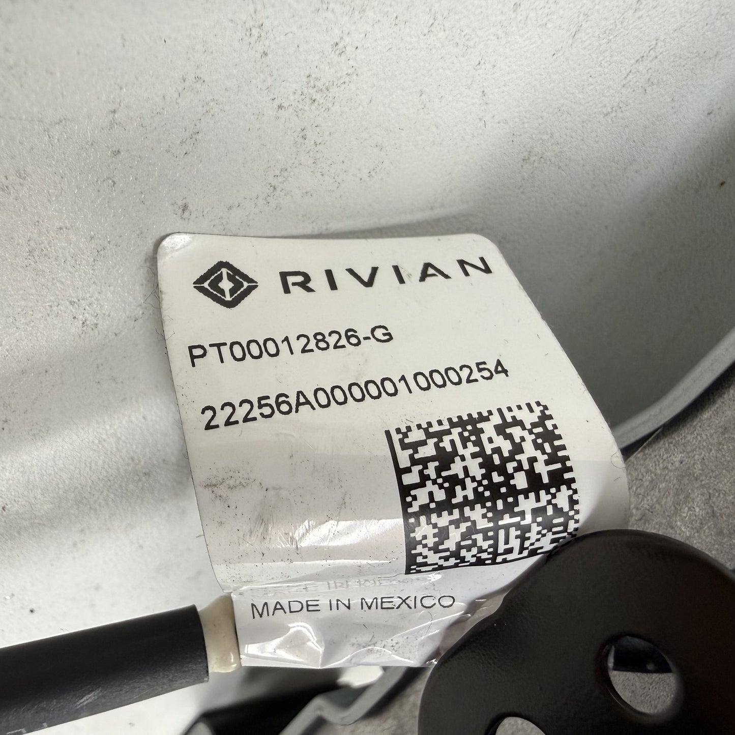 2022-2024 Rivian R1S R1T Power Converter Inverter Control Module PT00000554 OEM