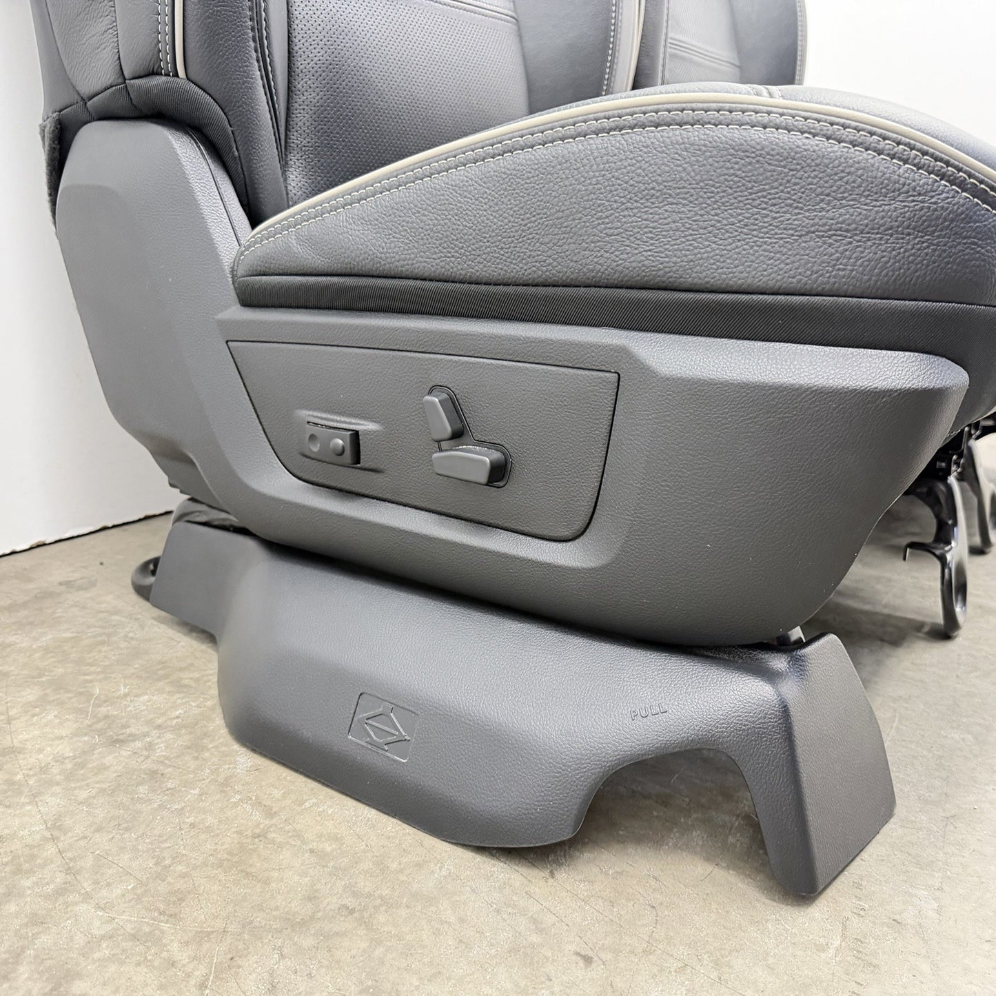 19-24 Ram 4500 5500 Crew Cab Limited Seat Set Front & Rear Leather Black OEM