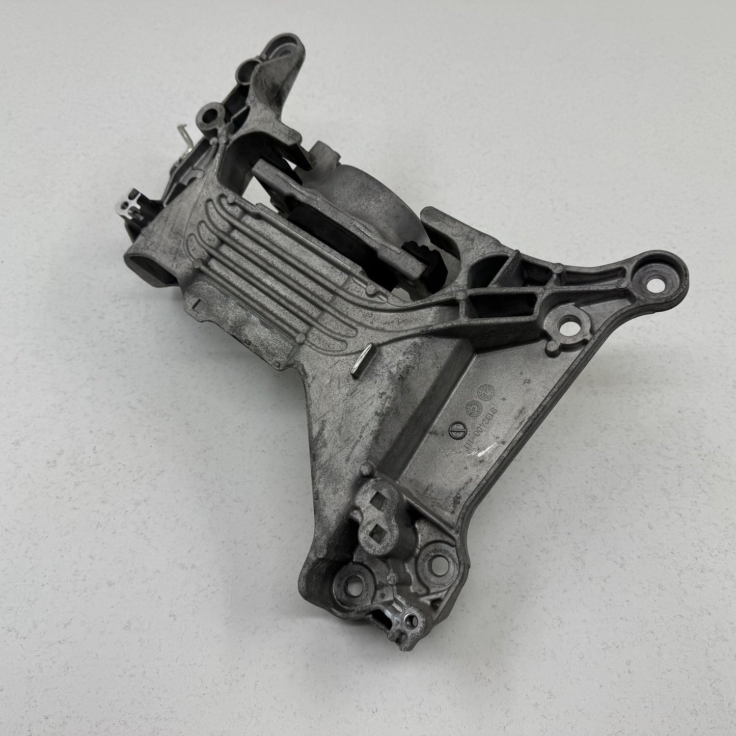 2021-2026 BMW M3 M4 G80 G82 RWD Automatic Transmission Mount Bracket OEM