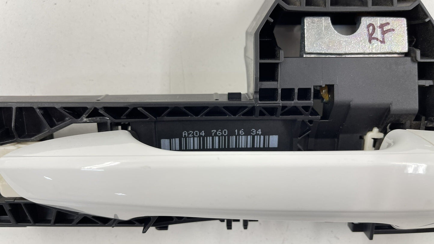 08-14 MERCEDES W204 W212 C E CLASS RIGHT FRONT OR REAR DOOR HANDLE WHITE OEM
