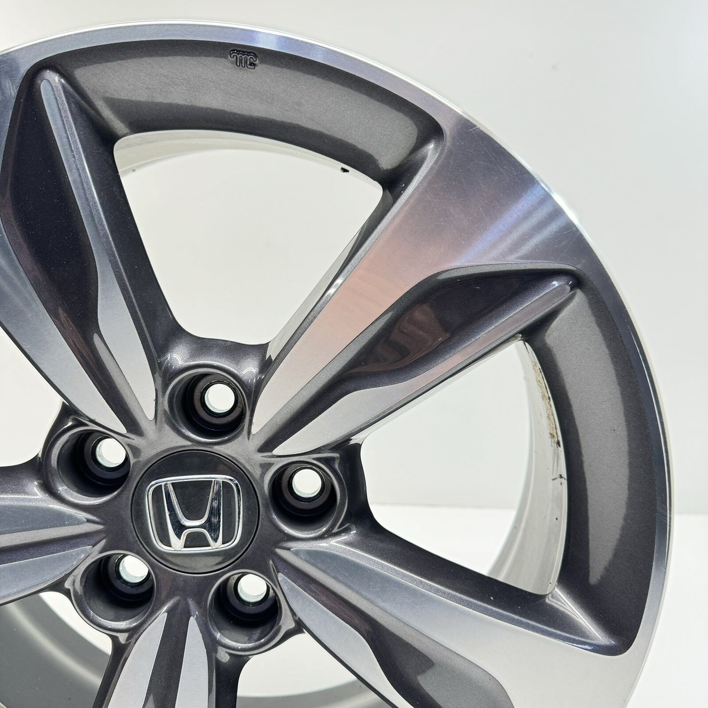 18-23 HONDA ODYSSEY TOURING WHEEL RIM 5 SPOKE MACHINED FACE 18â 18x7.5J OEM