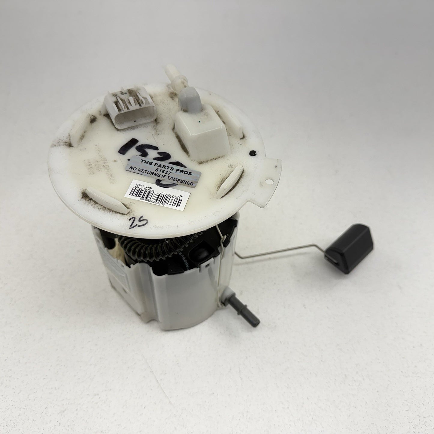 10-15 Chevrolet Camaro SS Gas Tank Fuel Pump Sending Unit Pair OEM