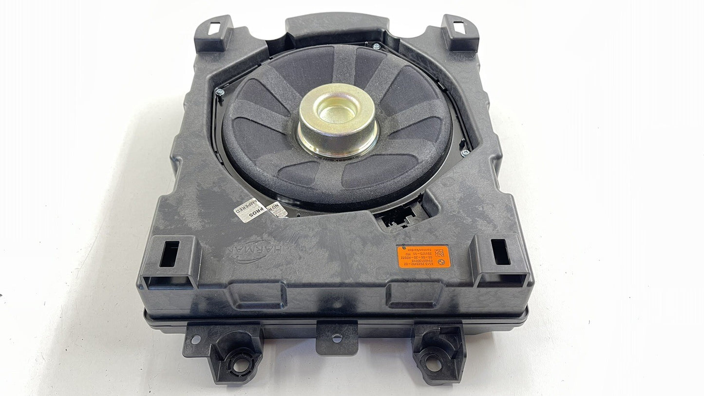 20-23 TOYOTA SUPRA LEFT OR RIGHT REAR SPEAKER SUBWOOFER SUB WOOFER 2622492 OEM