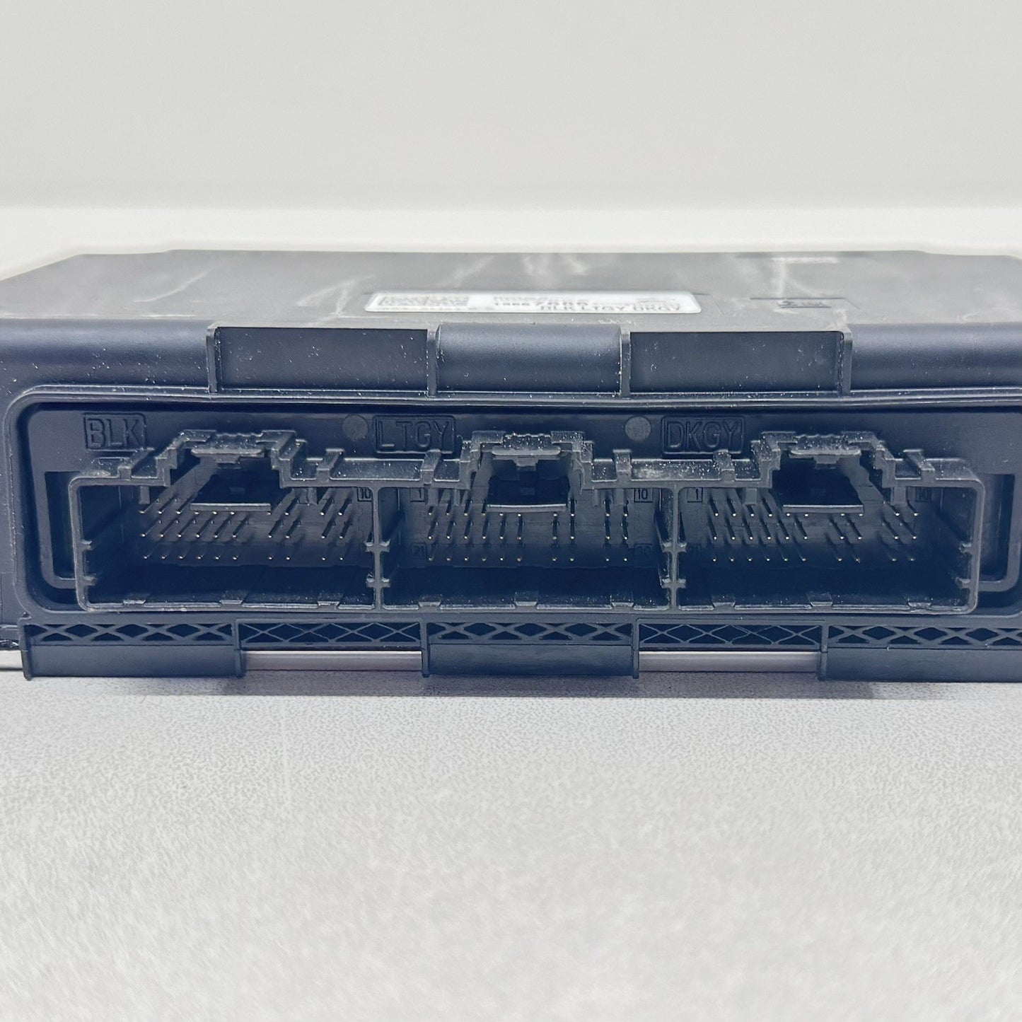 22-25 CADILLAC CT5 V BLACKWING NETWORK GATEWAY CONTROL MODULE 13550127 OEM