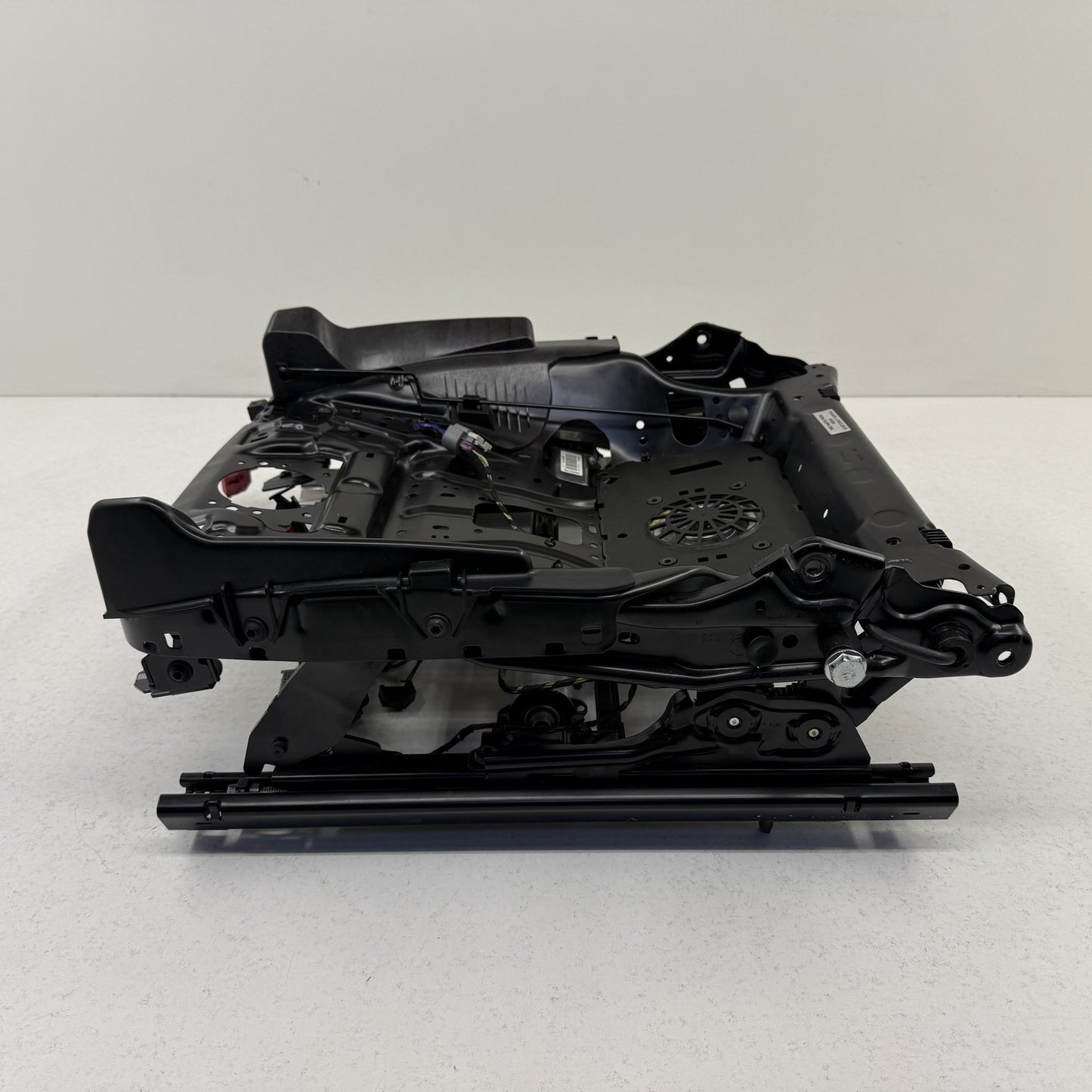 2014-2018 Bentley Flying Spur Right Front Lower Seat Track Rail Frame OEM
