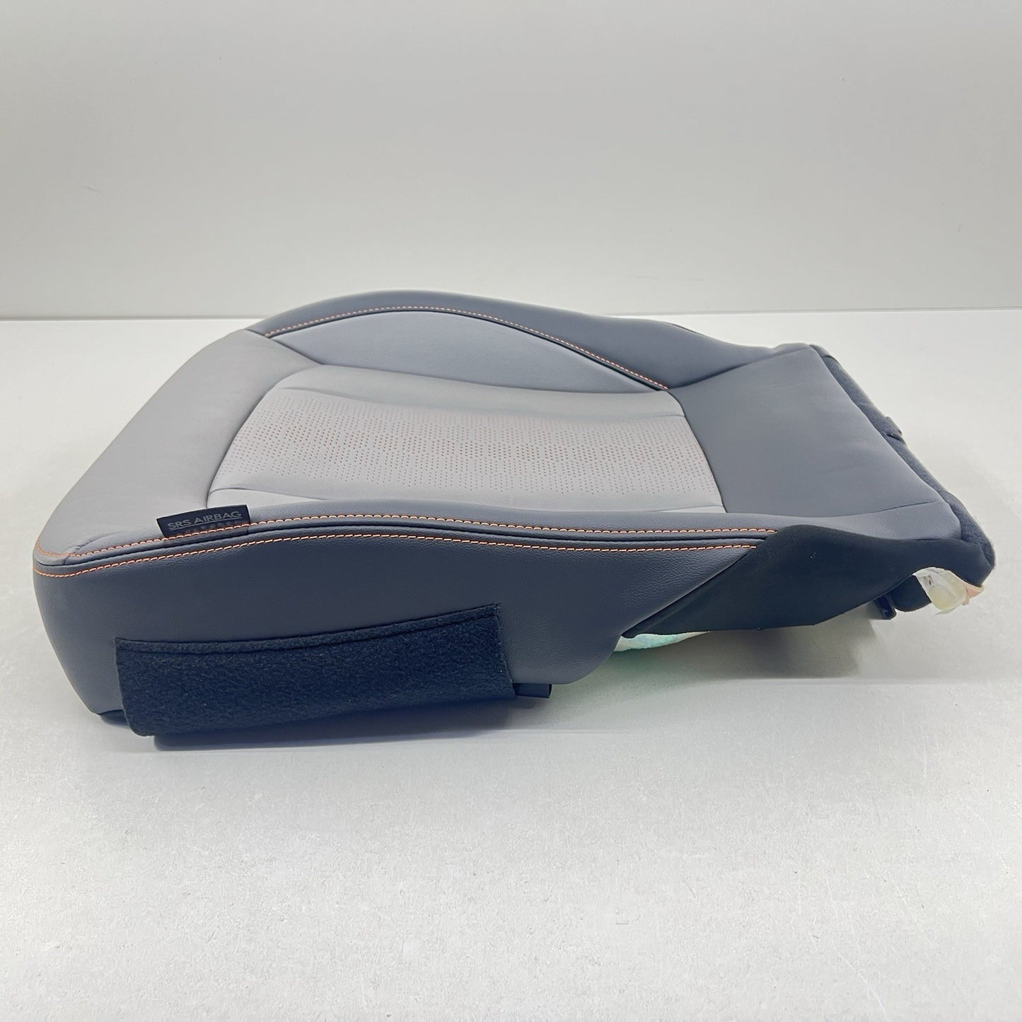 24-25 SUBARU CROSSTREK LIMITED RIGHT FRONT LOWER SEAT CUSHION COVER OEM