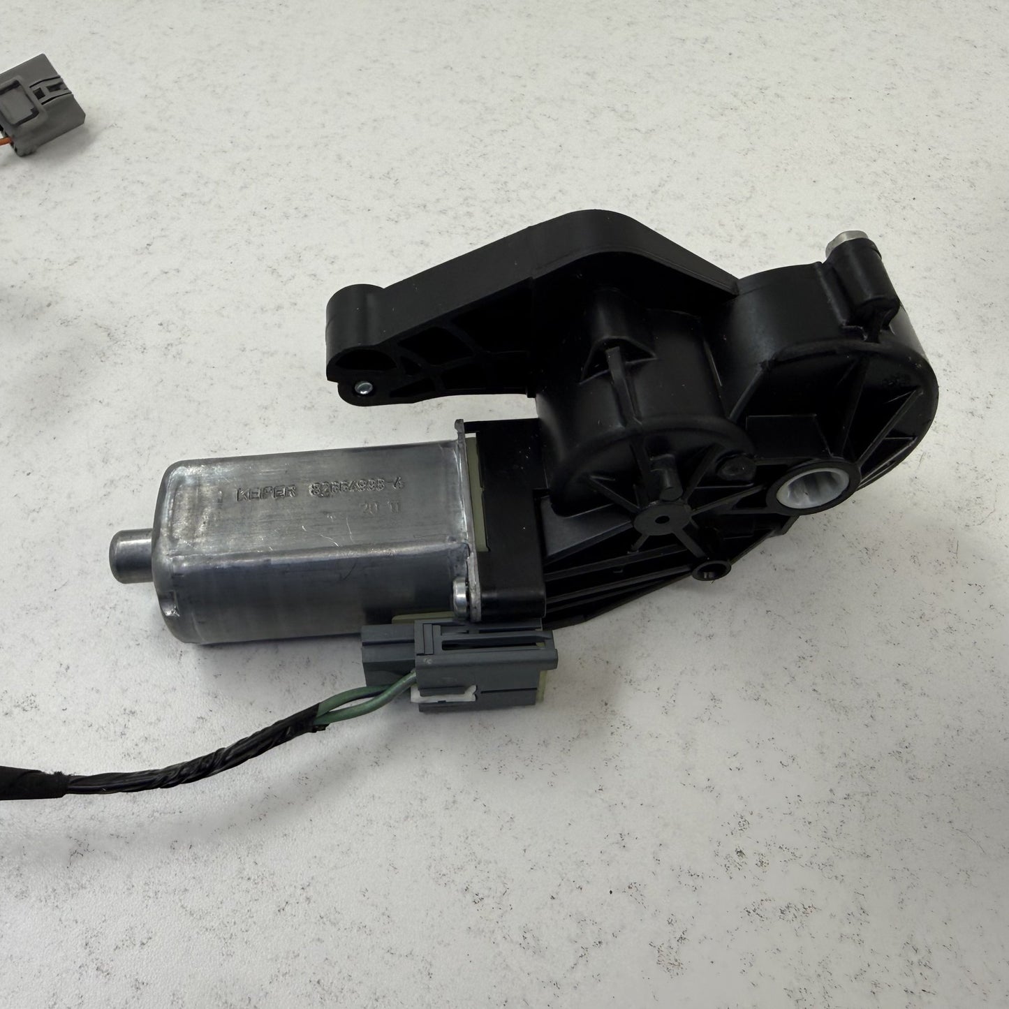2021-2026 Dodge Durango SRT Right Front Seat Adjustment Motor Set W/ Harness OEM