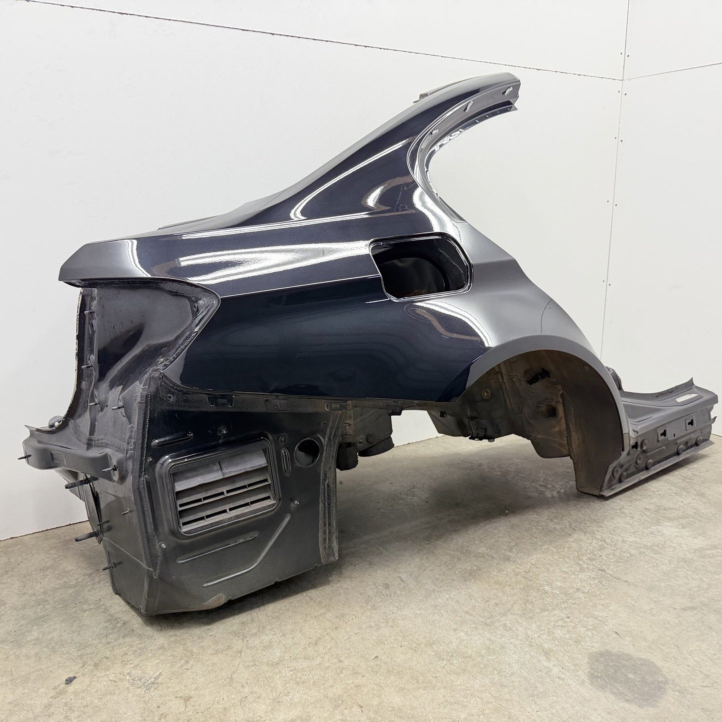 15-18 BMW F80 M3 Passenger Right Rear Quarter Panel Body Structural Cut OEM