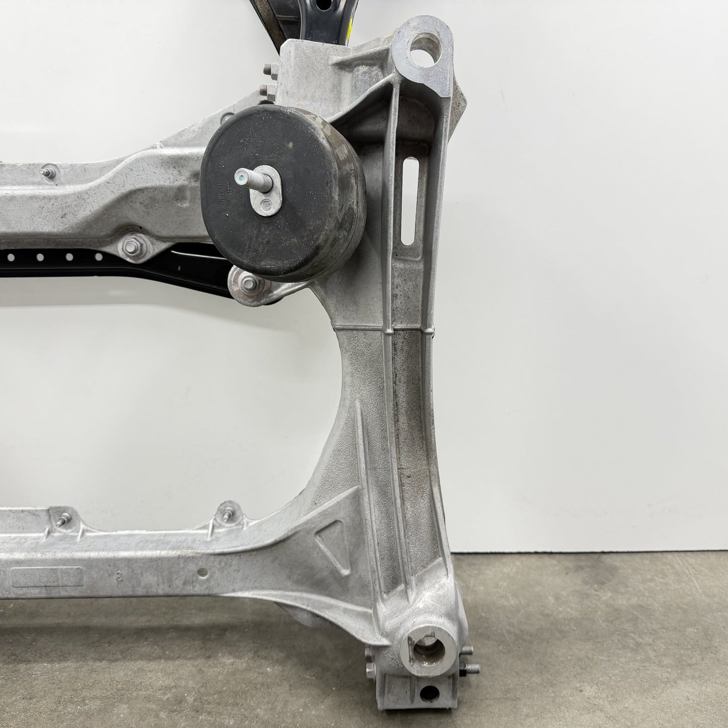 2007-2017 Lexus LS460 RWD Front Subframe Crossmember Engine Cradle OEM