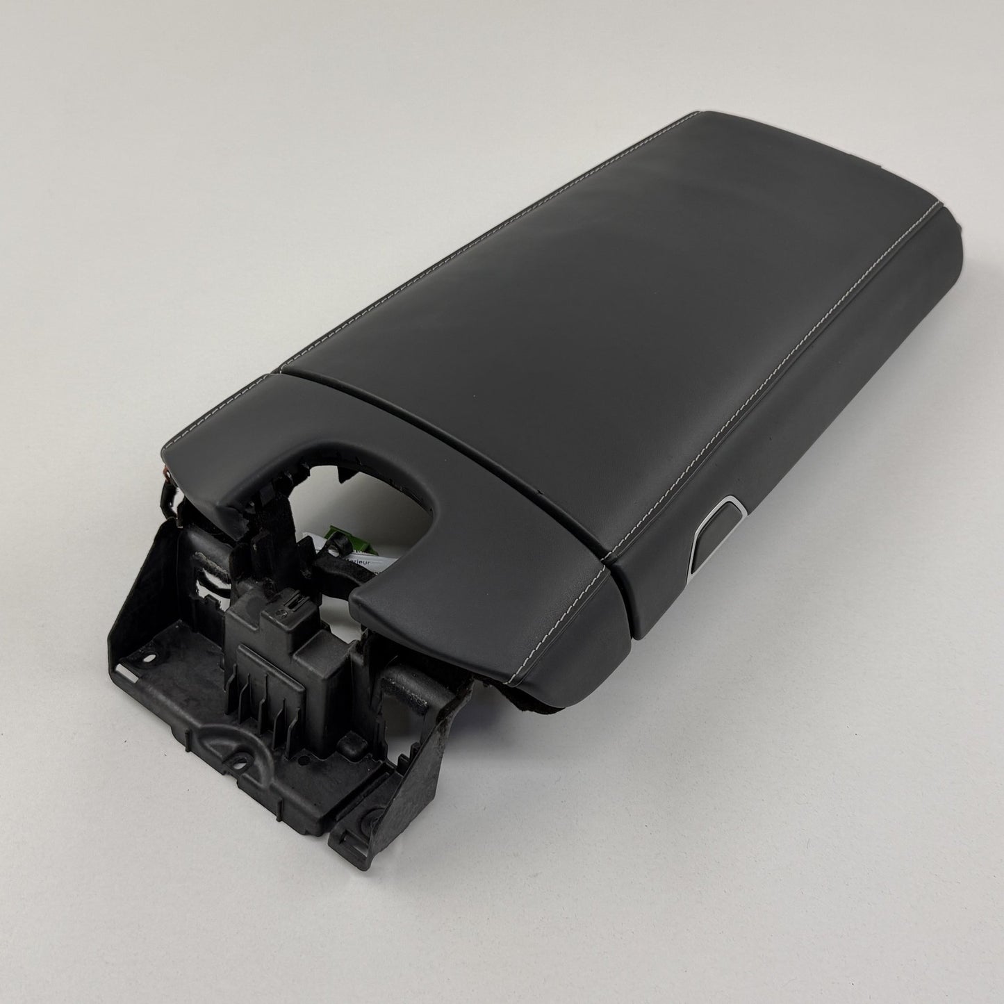 2014-2020 Mercedes-Benz S550 W222 Center Console Armrest Arm Rest Cover Lid OEM