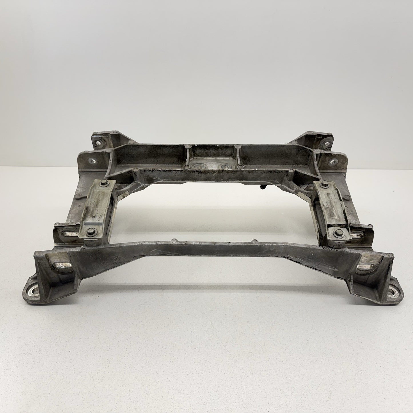98-04 Chevy Corvette C5 Rear Subframe Crossmember Cradle Suspension Carrier OEM