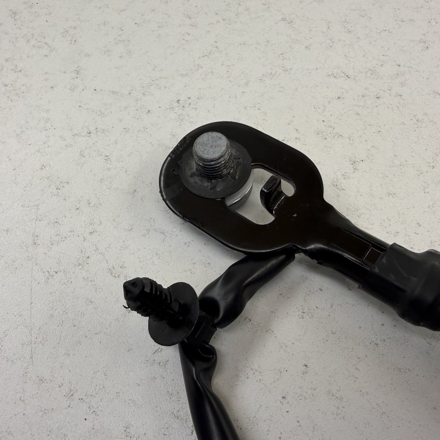 2019-2026 Dodge Durango Passenger Right Front Seat Belt Buckle OEM