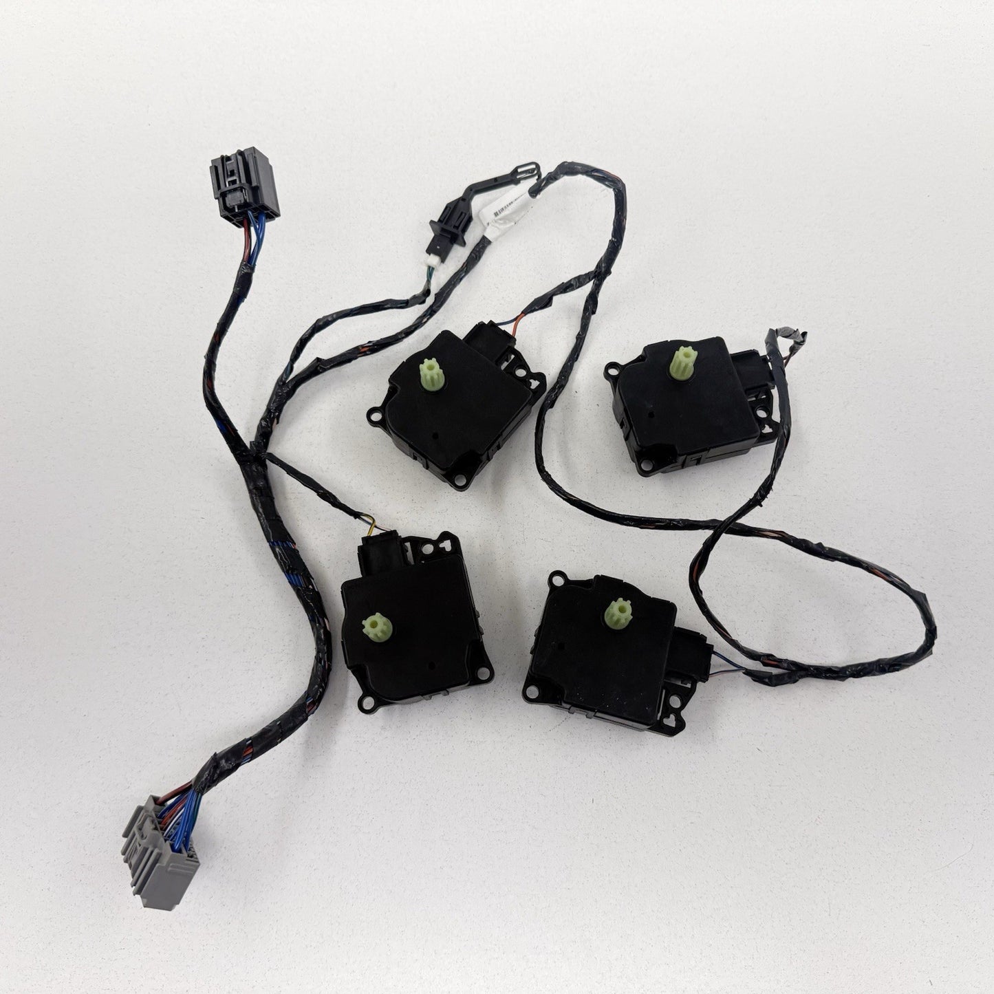15-23 Dodge Challenger Charger HVAC Box AC Flap Motor Air Mix Actuator Set OEM