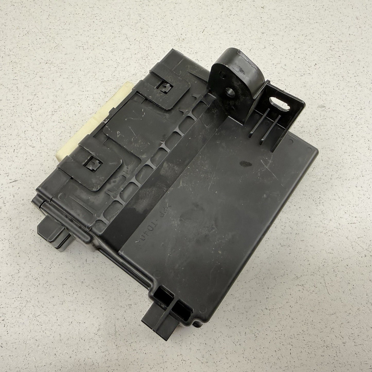 21-26 Lexus IS300 IS350 IS500 HVAC AC Climate Control Module 88650-53A72 OEM
