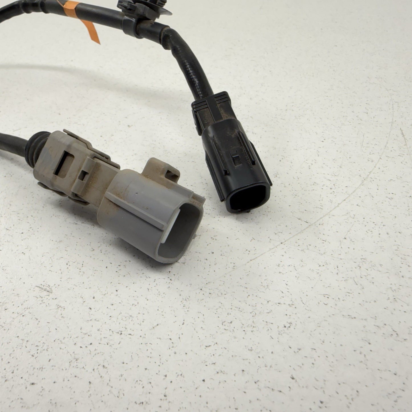 25-26 Toyota Camry Exhaust Oxygen O2 Sensor Pair OEM