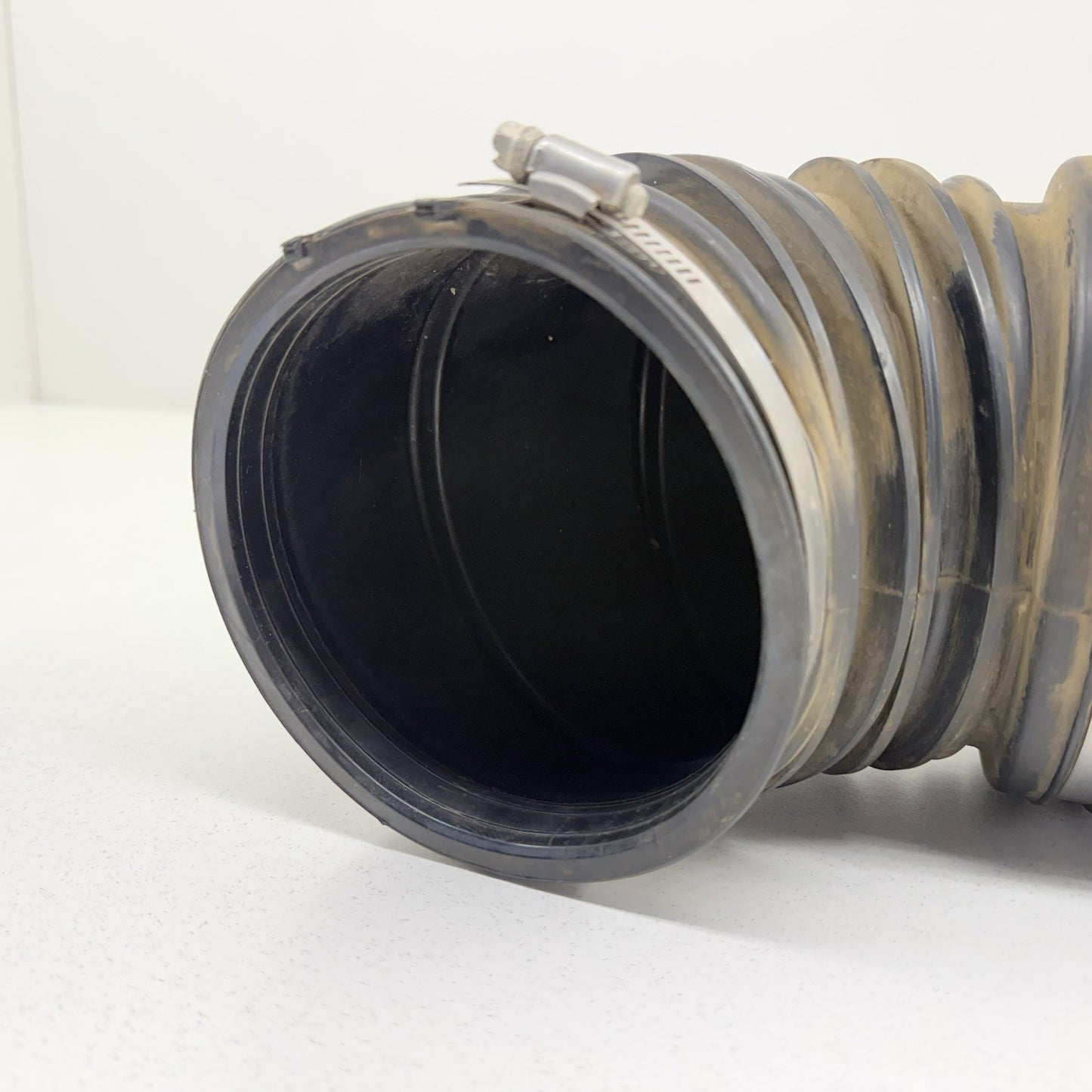 19-25 Ram 2500 3500 6.7L Air Cleaner Box Air Intake Tube Duct 68321029AA OEM