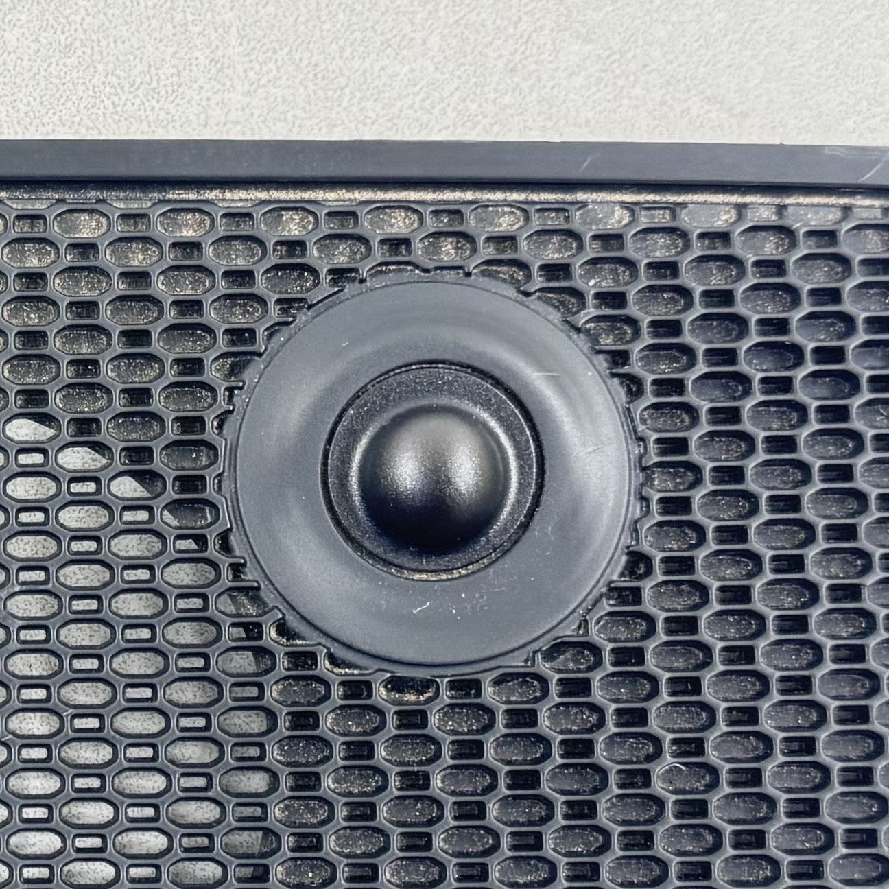 19-24 RAM 2500 3500 FRONT CENTER DASHBOARD SPEAKER COVER TRIM ALPINE OEM