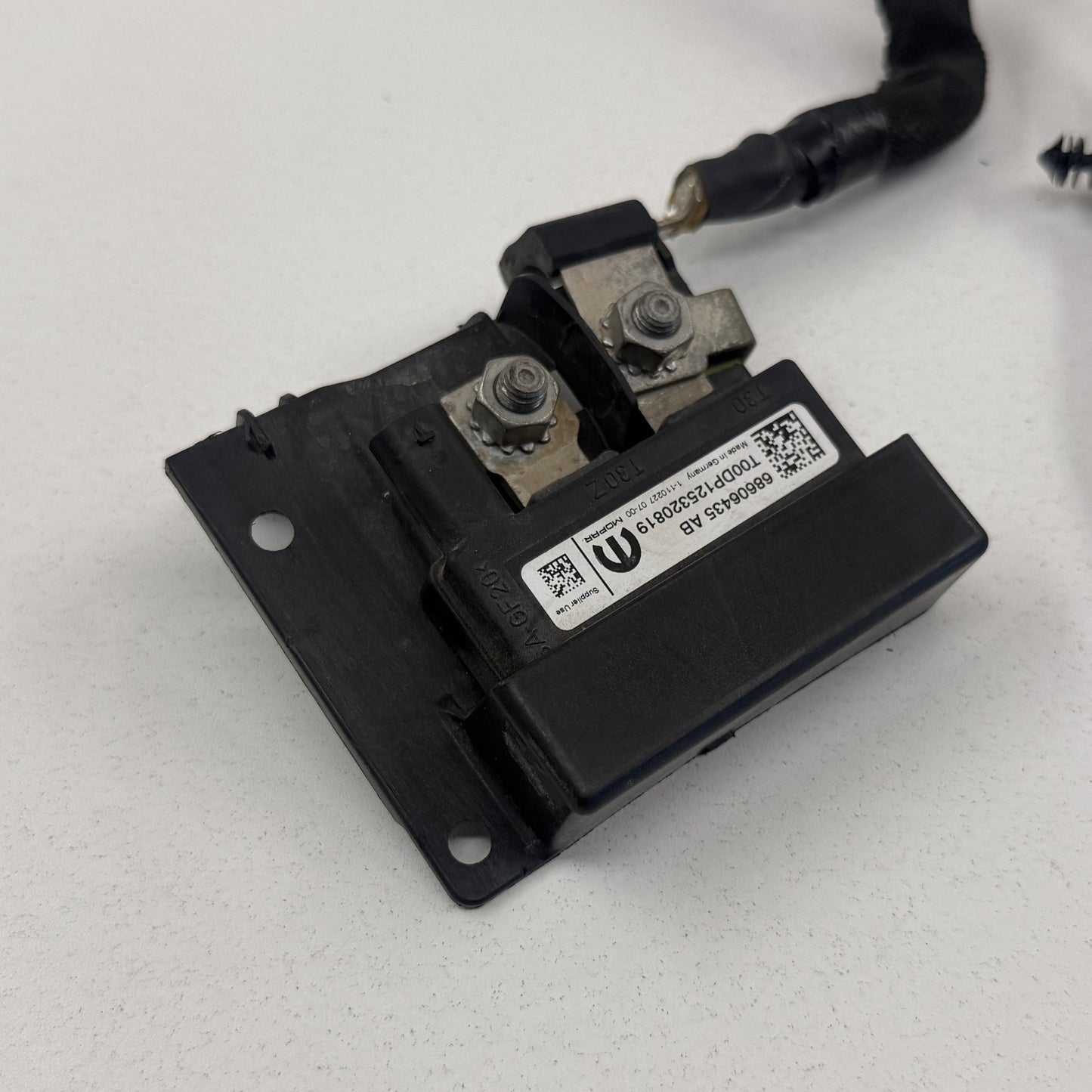 2021-2024 Ram 2500 3500 Battery Positive Wiring W/ Intake Heater Grid Relay OEM