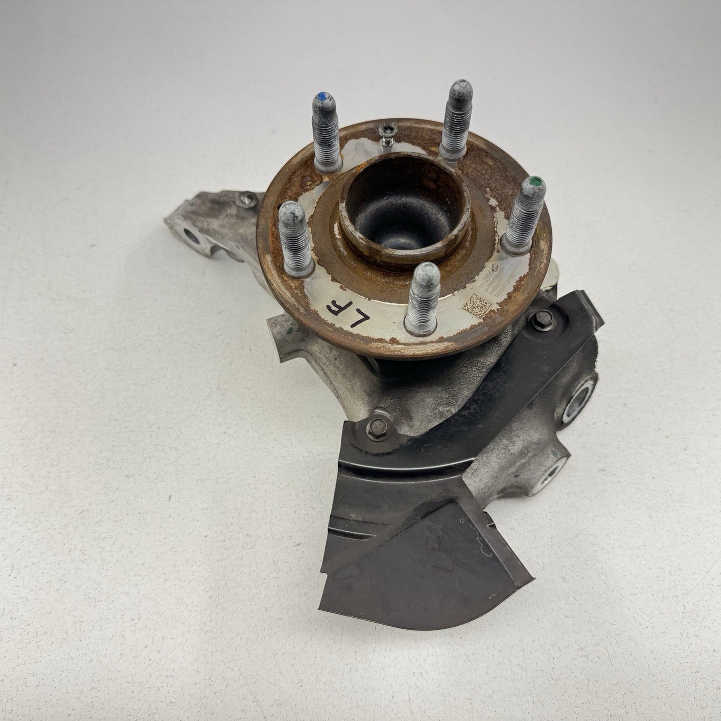 17-24 Chevrolet Camaro ZL1 Left Front Spindle Knuckle Hub Wheel Bearing OEM
