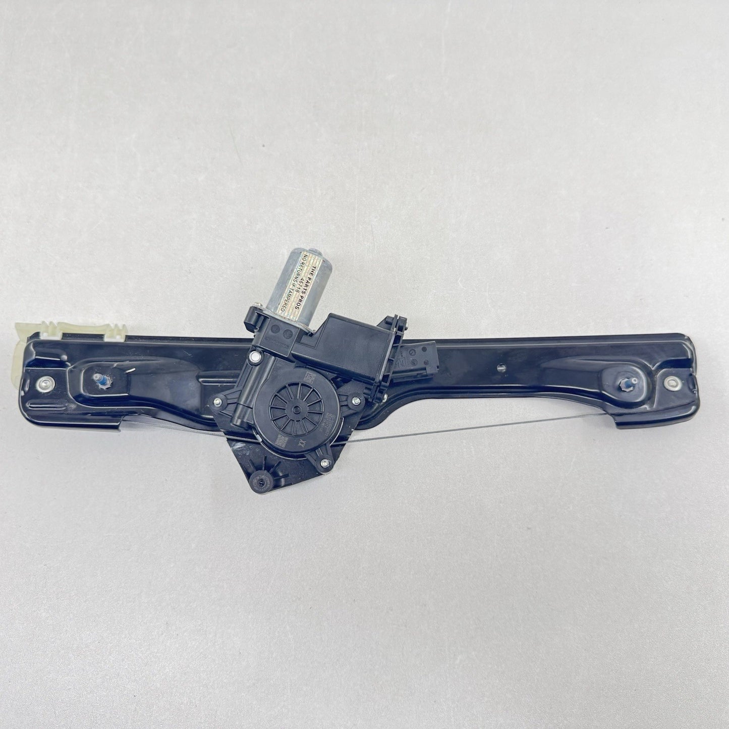 22-25 CADILLAC CT5 V BLACKWING RIGHT REAR DOOR GLASS WINDOW REGULATOR MOTOR OEM
