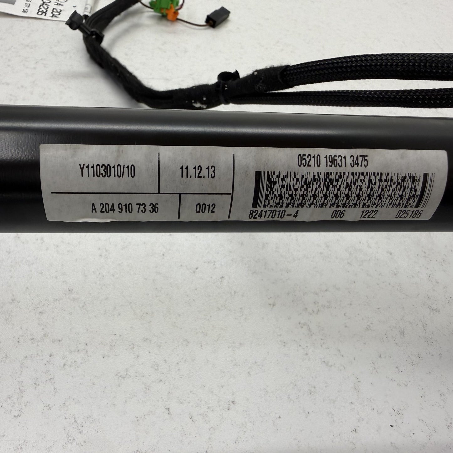 2008-2014 Mercedes C250 W204 Driver Left Front Lower Seat Track Rail Frame OEM