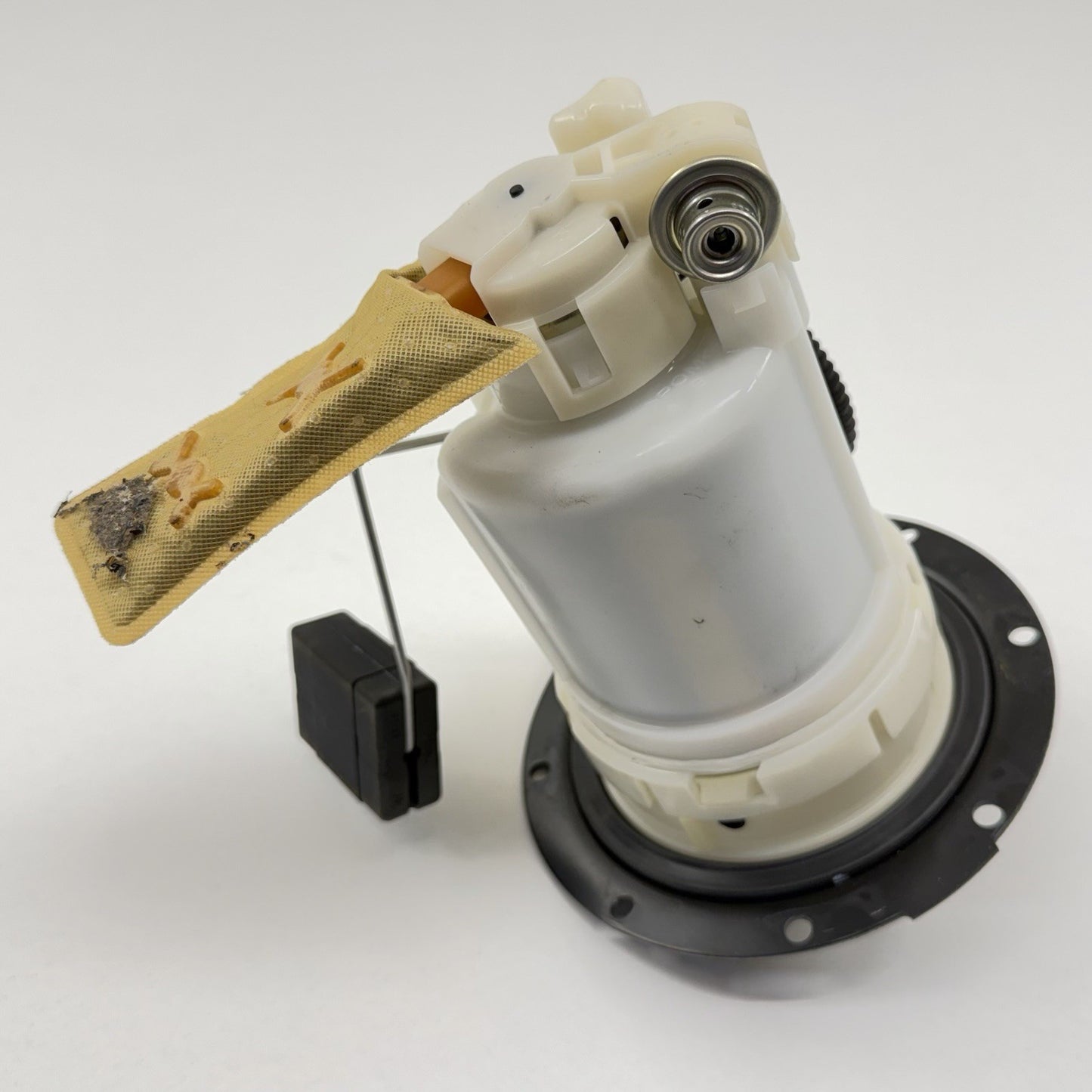 14-16 Toyota Highlander hybrid Gas Tank Fuel Pump Sending Unit 77020-48140 OEM