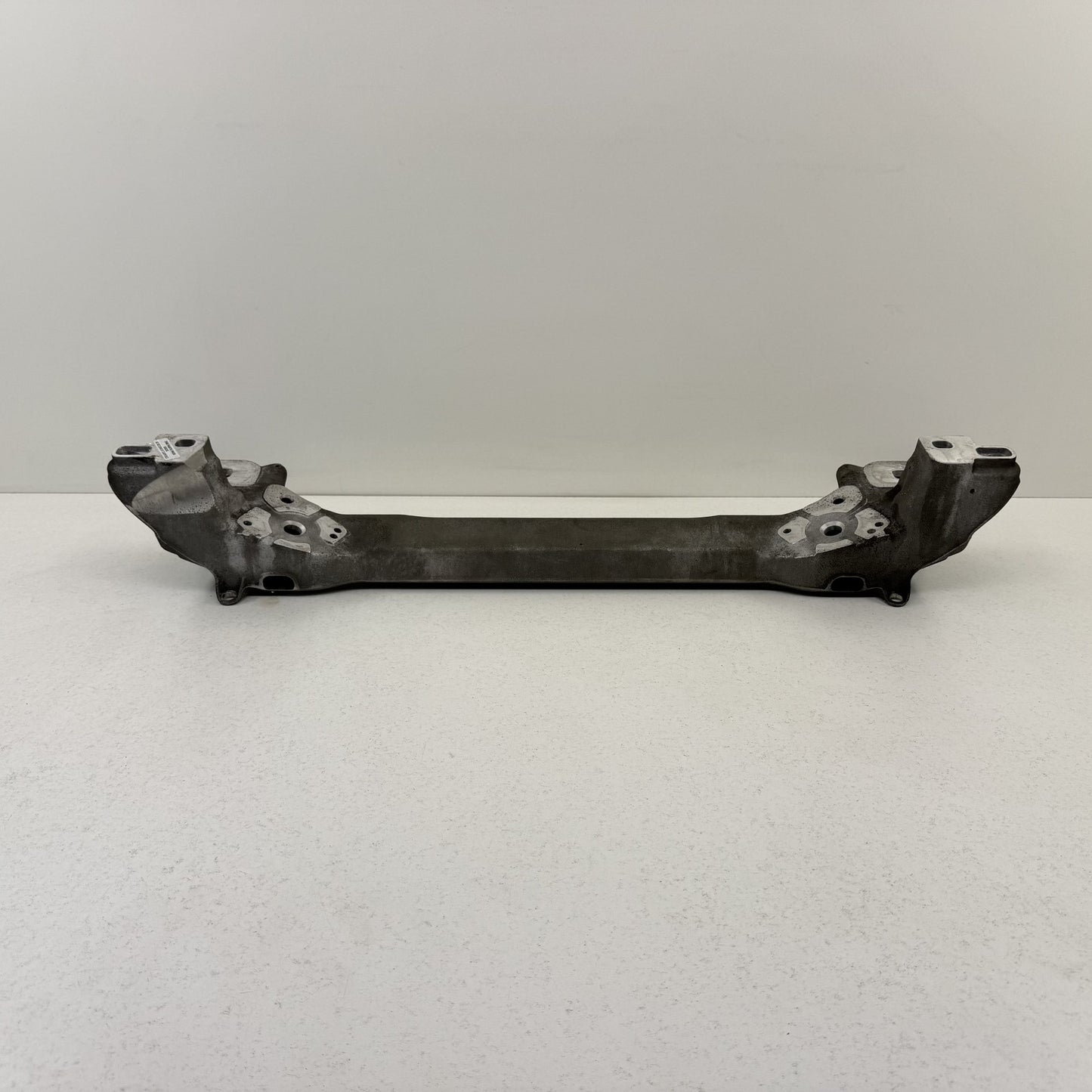 14-18 Bentley Flying Spur Front Engine Crossmember Mount Bracket W/ Sway Bar OEM