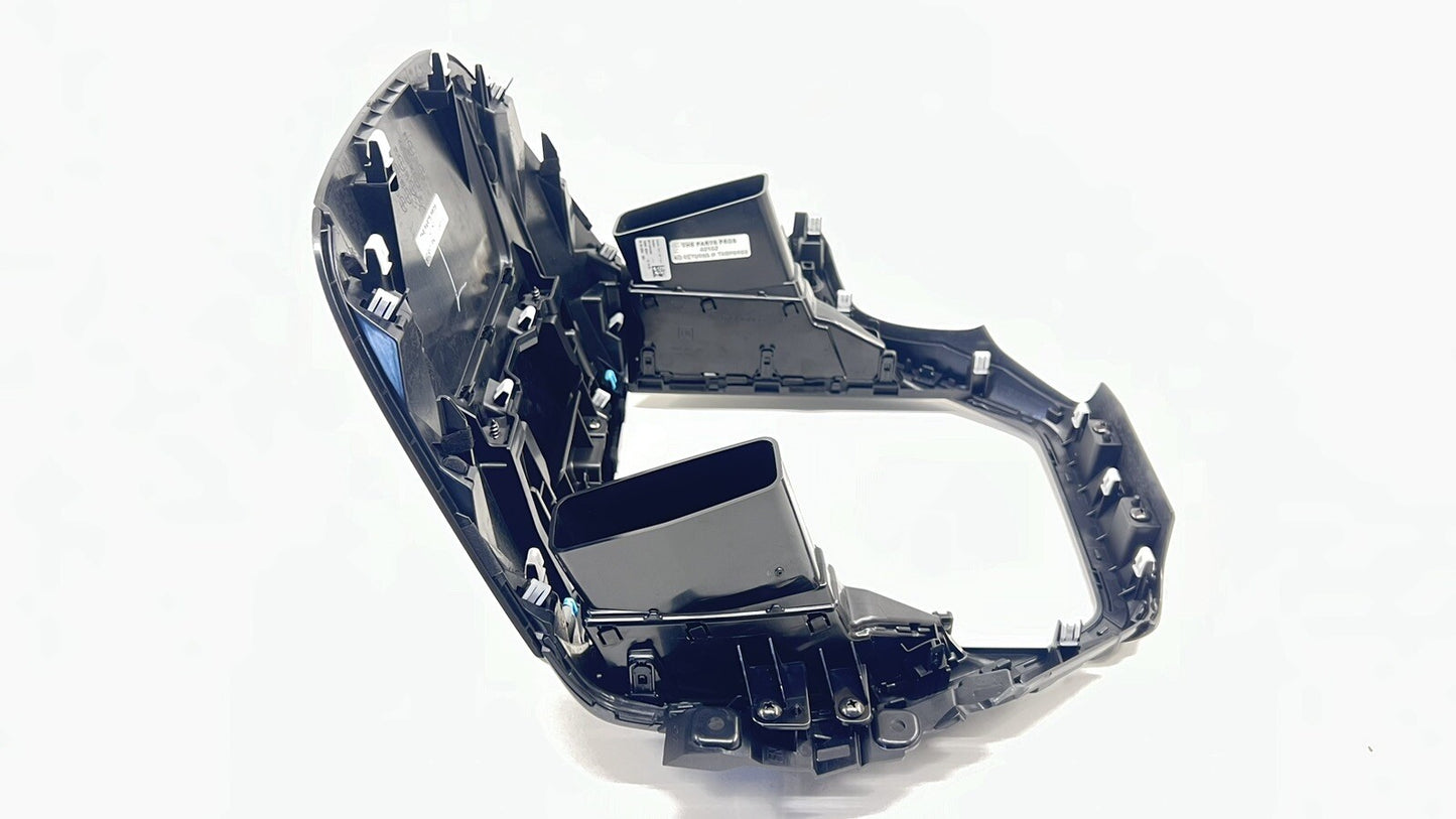 24-25 SUBARU CROSSTREK CENTER DASH DISPLAY SCREEN RADIO SURROUND BEZEL TRIM OEM