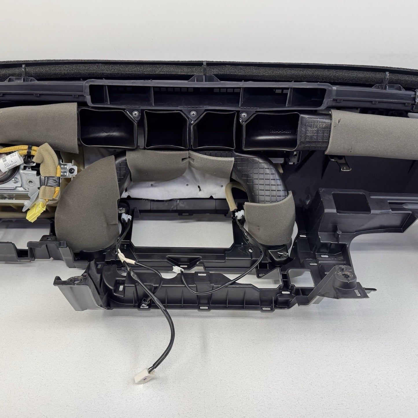 16-23 Toyota Tacoma Dashboard Dash Board Instrument Panel Cover Complete OEM