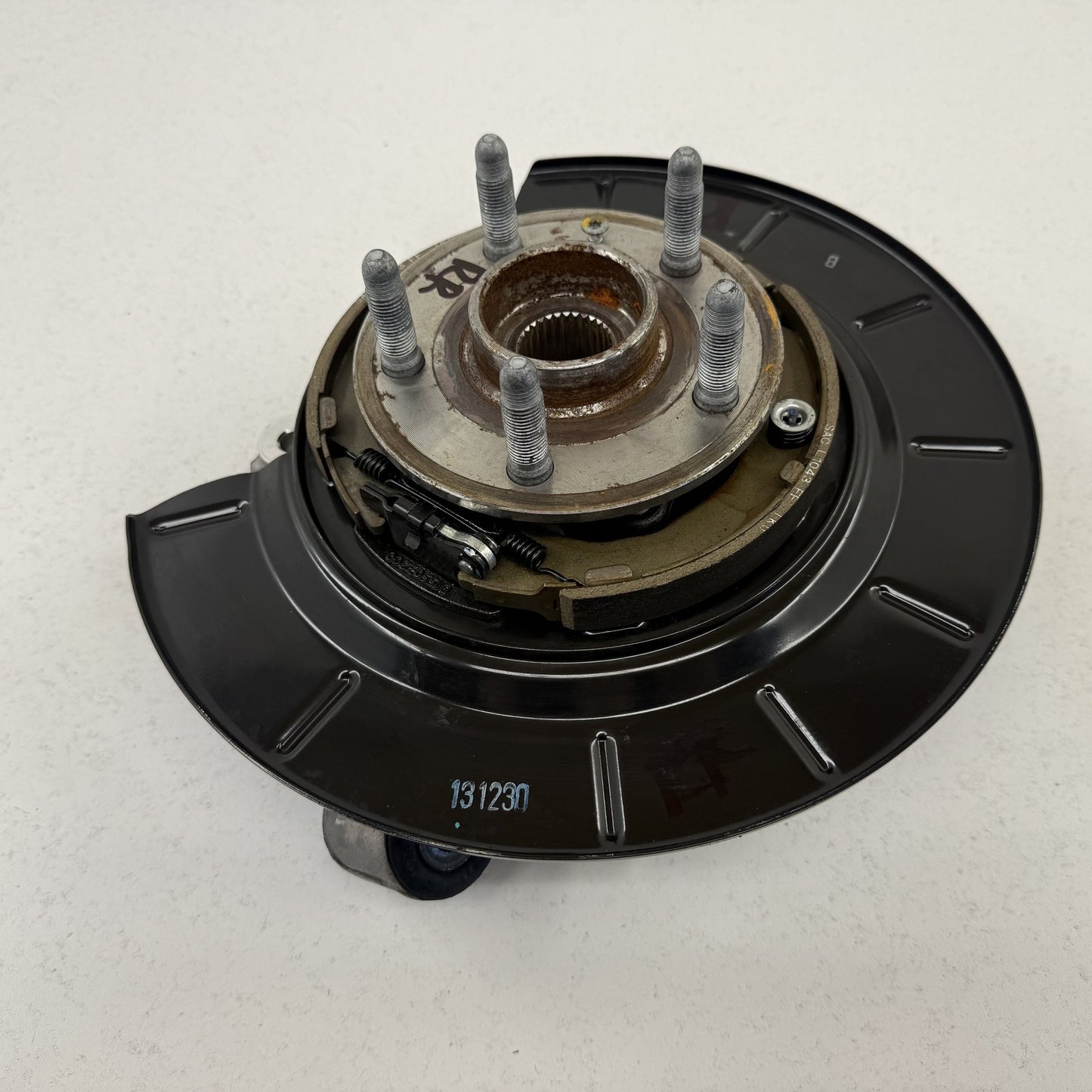 2010-2015 Chevrolet Camaro SS Right Rear Spindle Knuckle Hub Wheel Bearing OEM