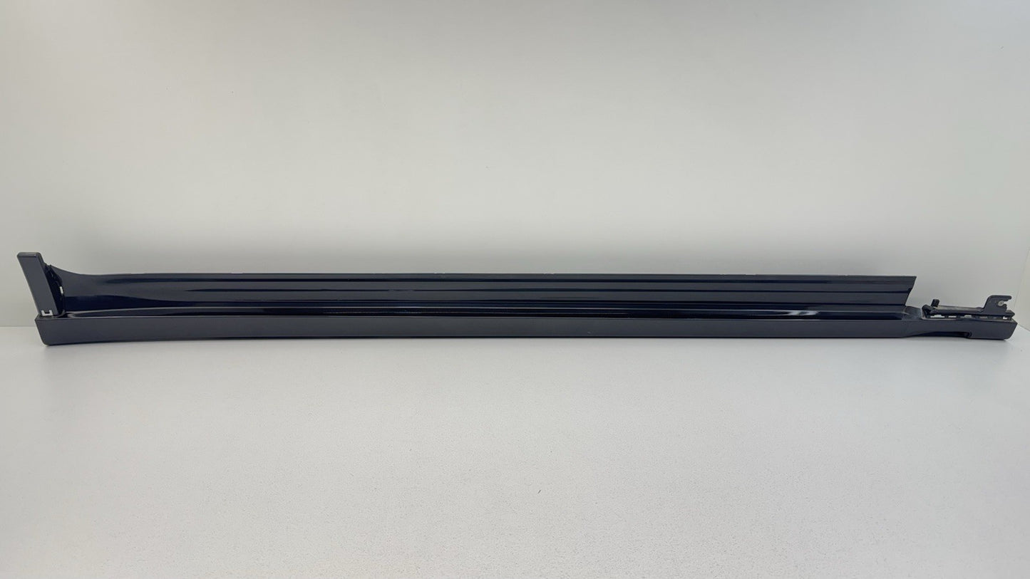 18-24 BMW G01 X3 Passenger Right Side Skirt Rocker Panel Molding OEM