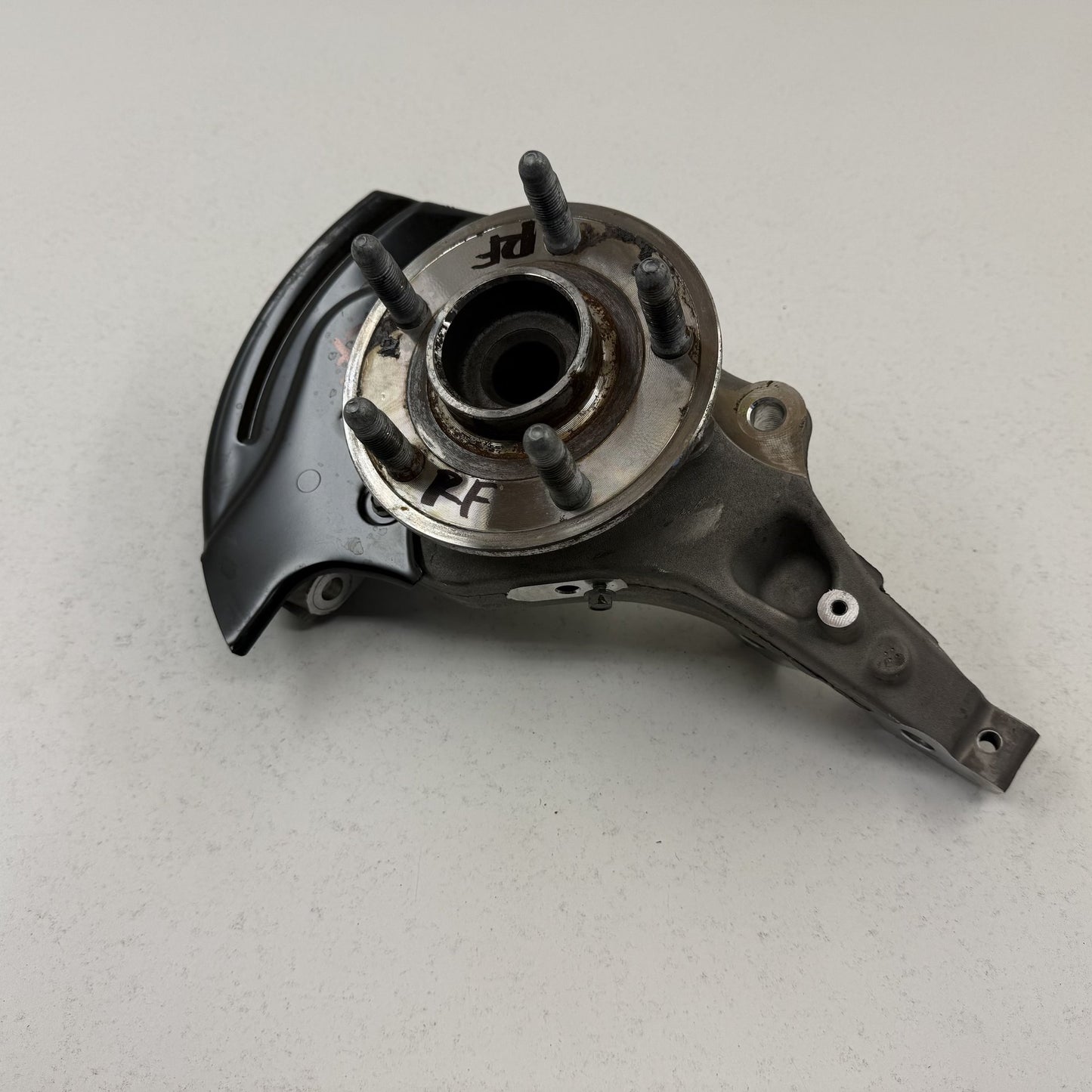 2013-2015 Chevrolet Camaro SS 1LE Right Front Spindle Knuckle Hub Bearing OEM