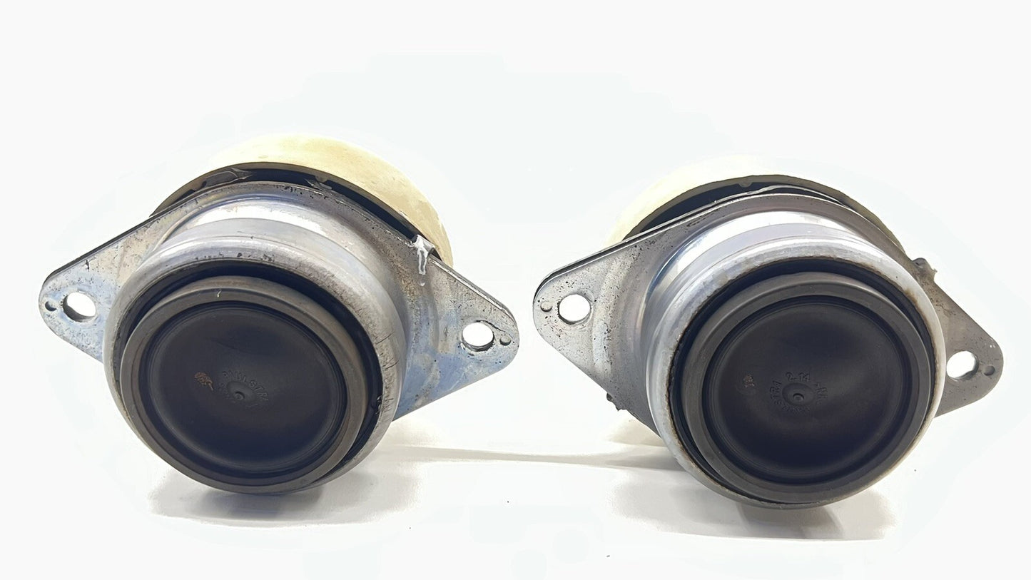 2024 FORD MUSTANG GT S650 ENGINE MOTOR MOUNT INSULATOR PAIR OEM