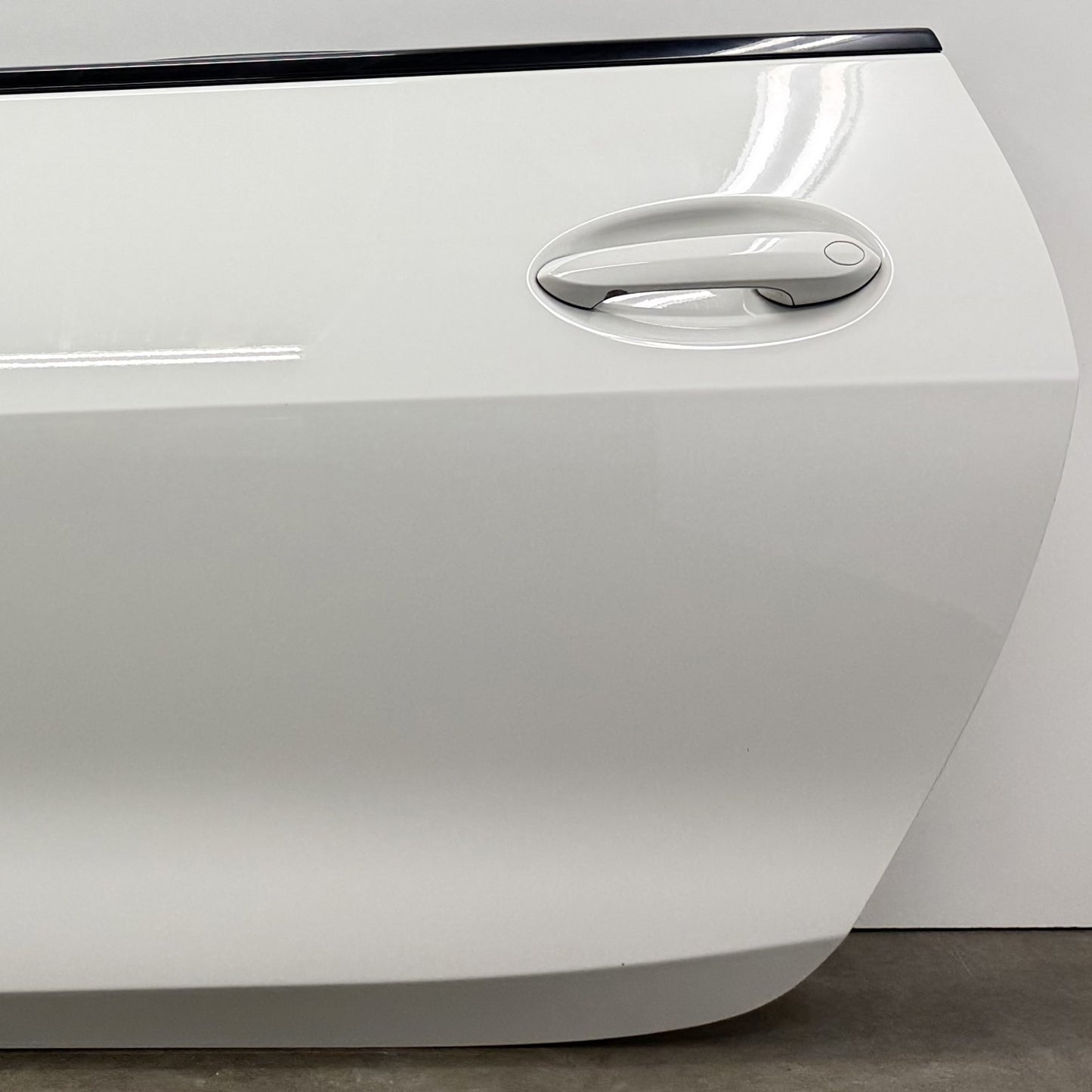 2021-2026 BMW M4 G82 Driver Left Door Shell Complete W/ Glass Alpine White OEM