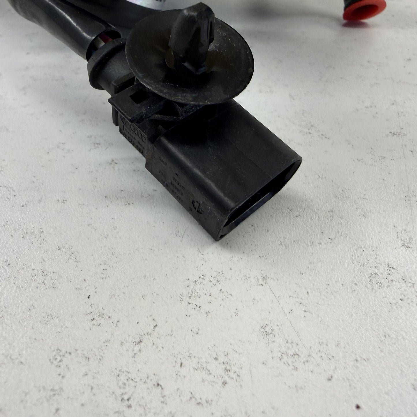 2014-2018 Bentley Flying Spur HVAC Heater Coolant Control Valve 3D1959617D OEM