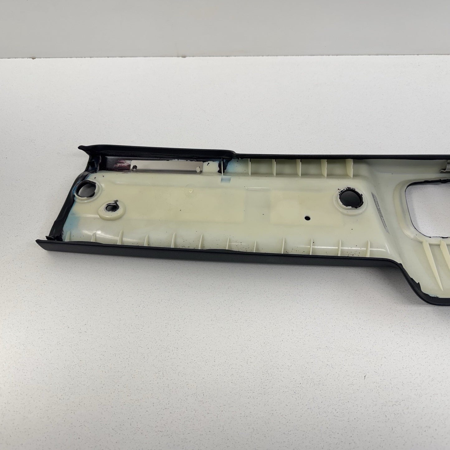 08-15 Audi TT Convertible Interior Roof Header Trim Panel 8J7867512A OEM