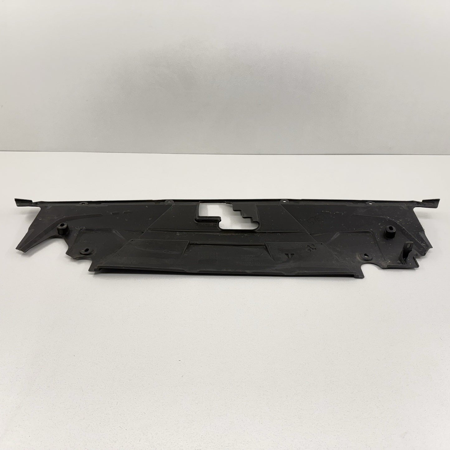24-26 Ford Mustang Radiator Support Upper Cover Panel PR3B-C16613-ACW OEM