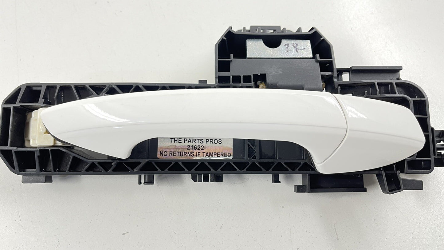 08-14 MERCEDES W204 W212 C E CLASS RIGHT FRONT OR REAR DOOR HANDLE WHITE OEM