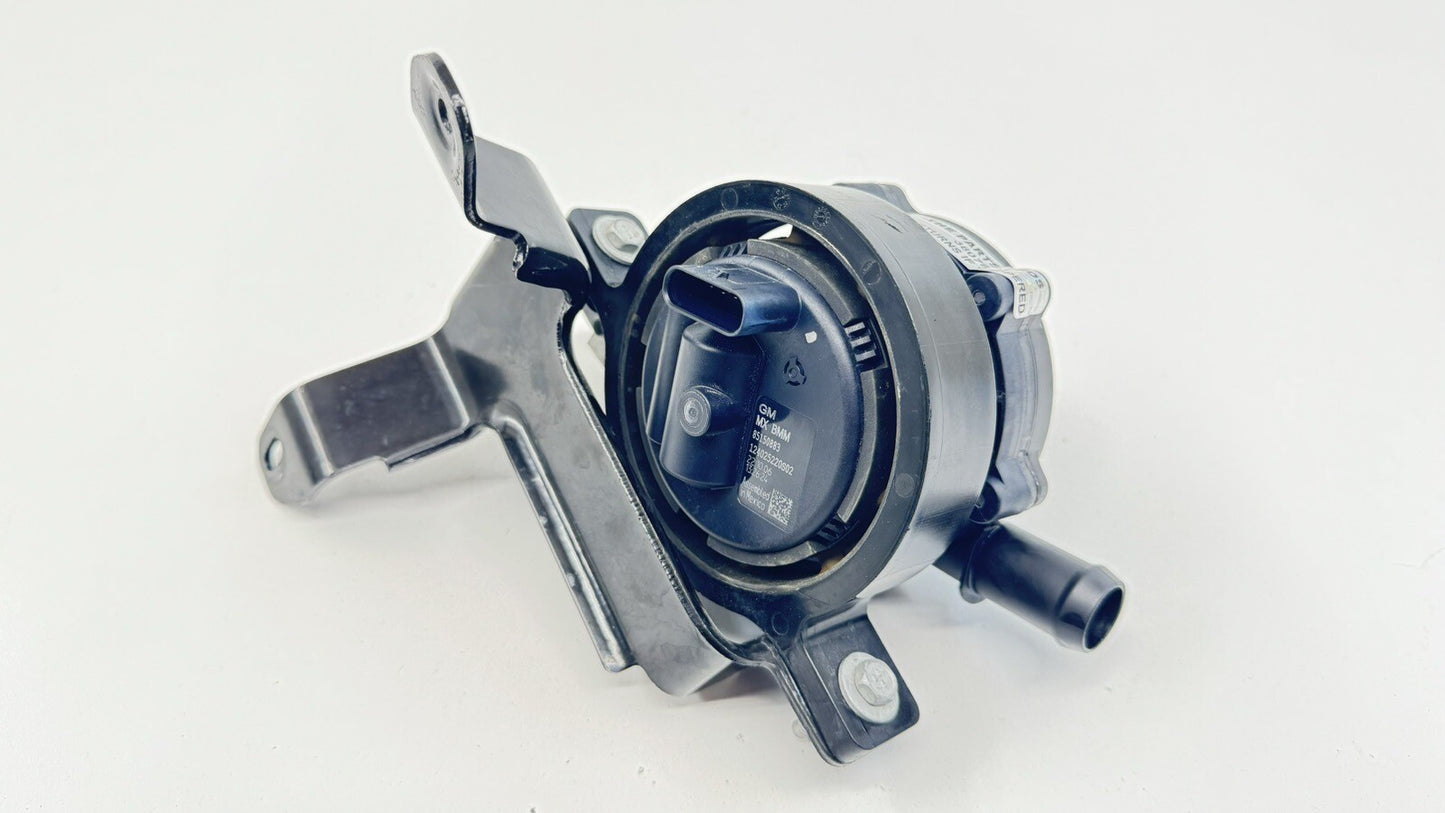 22-23 CADILLAC CT4 V BLACKWING AUXILIARY WATER PUMP COOLANT PUMP 85150883 OEM