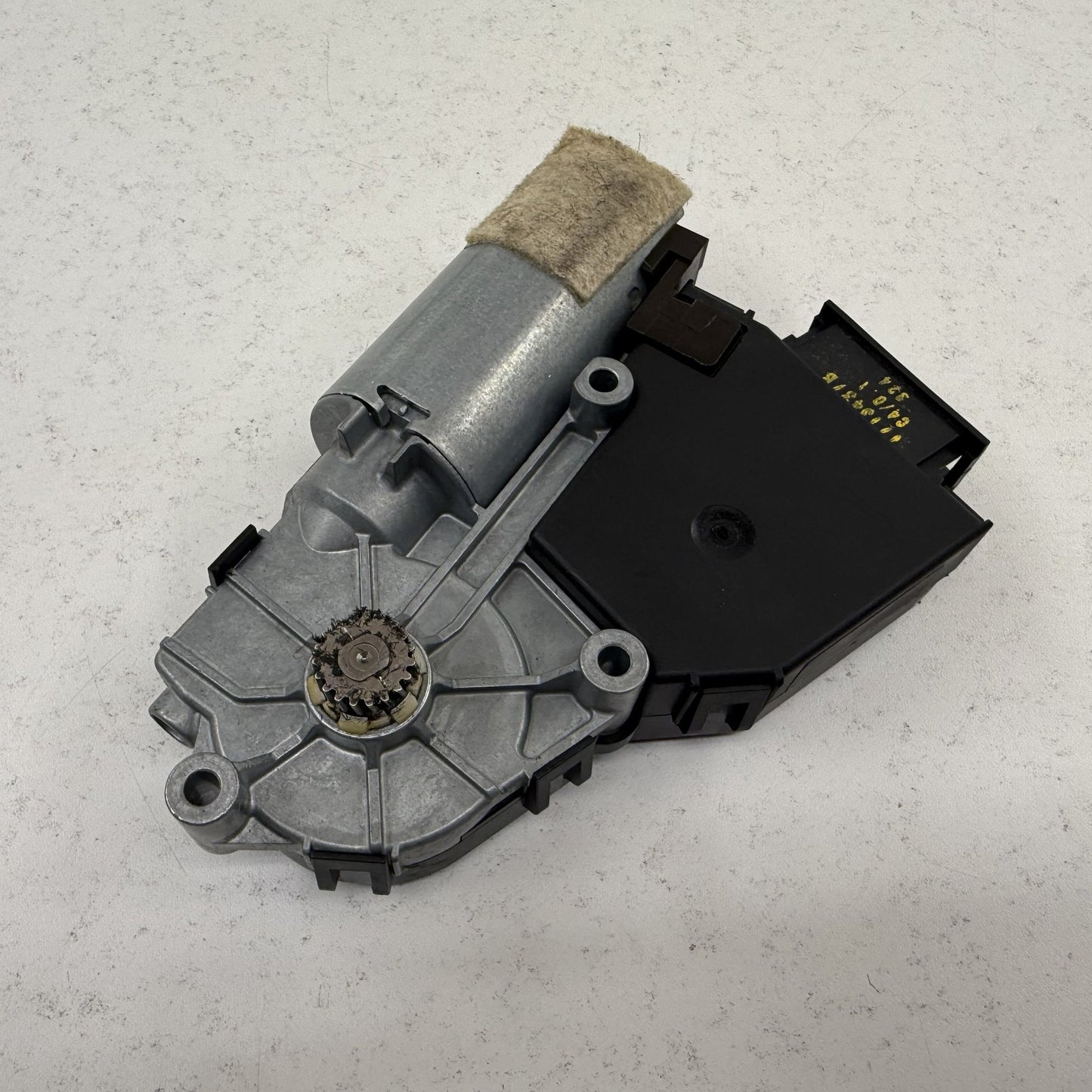 2014-2018 Bentley Flying Spur Sunroof Sun Roof Glass Motor Left Side OEM