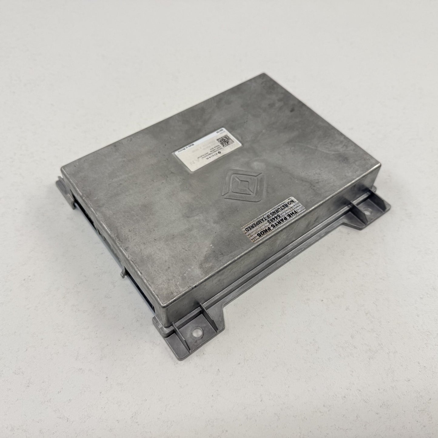 2022-2024 Rivian R1S R1T Body Control Module BCM PT00012713-K OEM
