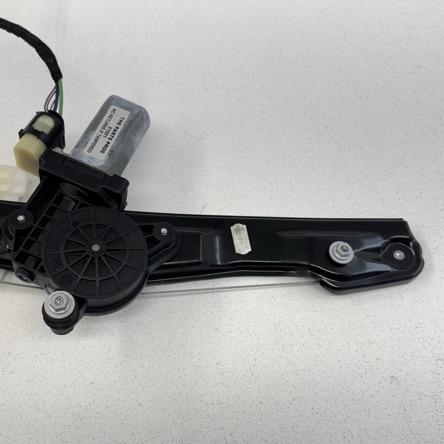 12-18 BMW F30 F80 M3 Driver Left Rear Window Regulator W/ Motor 7351049 OEM